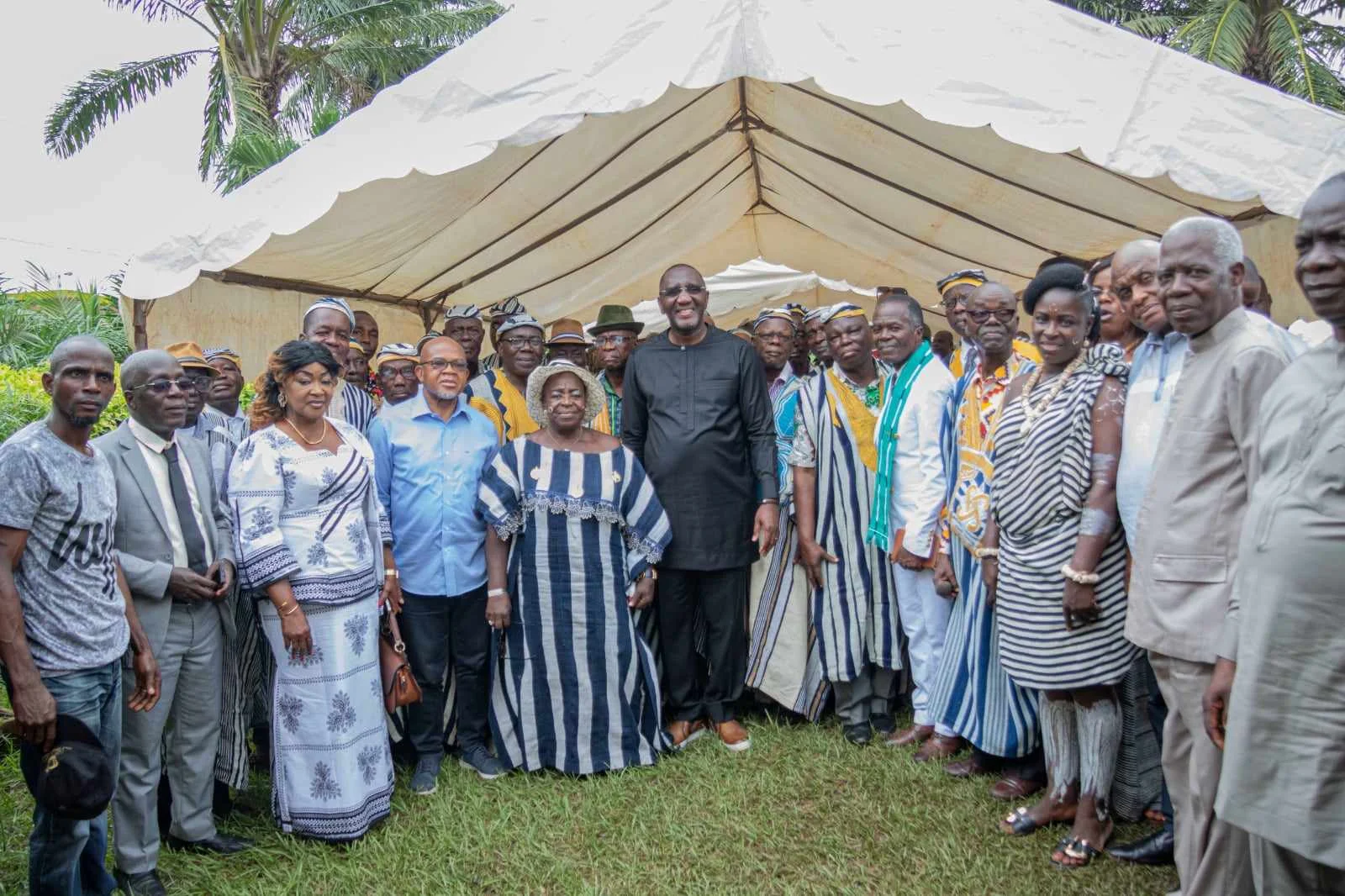 Yamoussoukro Elections municipales 2023 : les communautés Dan, Bété et Agni manifestent leur soutien au Ministre Souleymane Diarrassouba