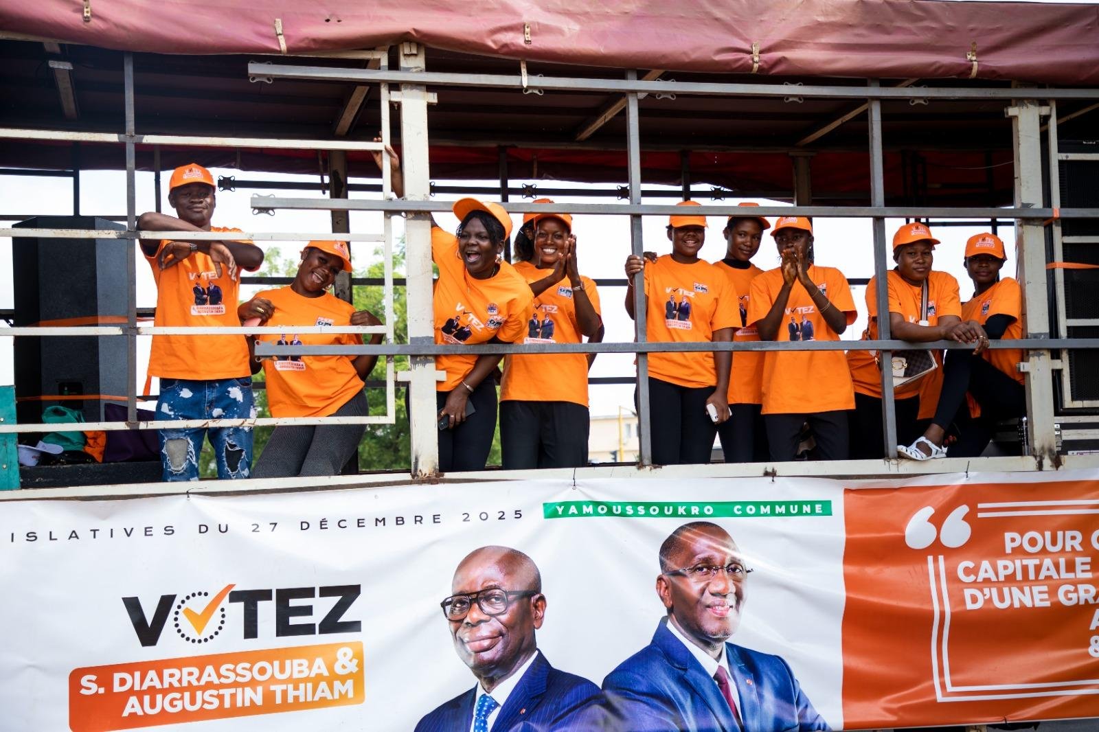 👉 Les femmes du Vivrier et le monde agricole avec le RHDP-Yakro !