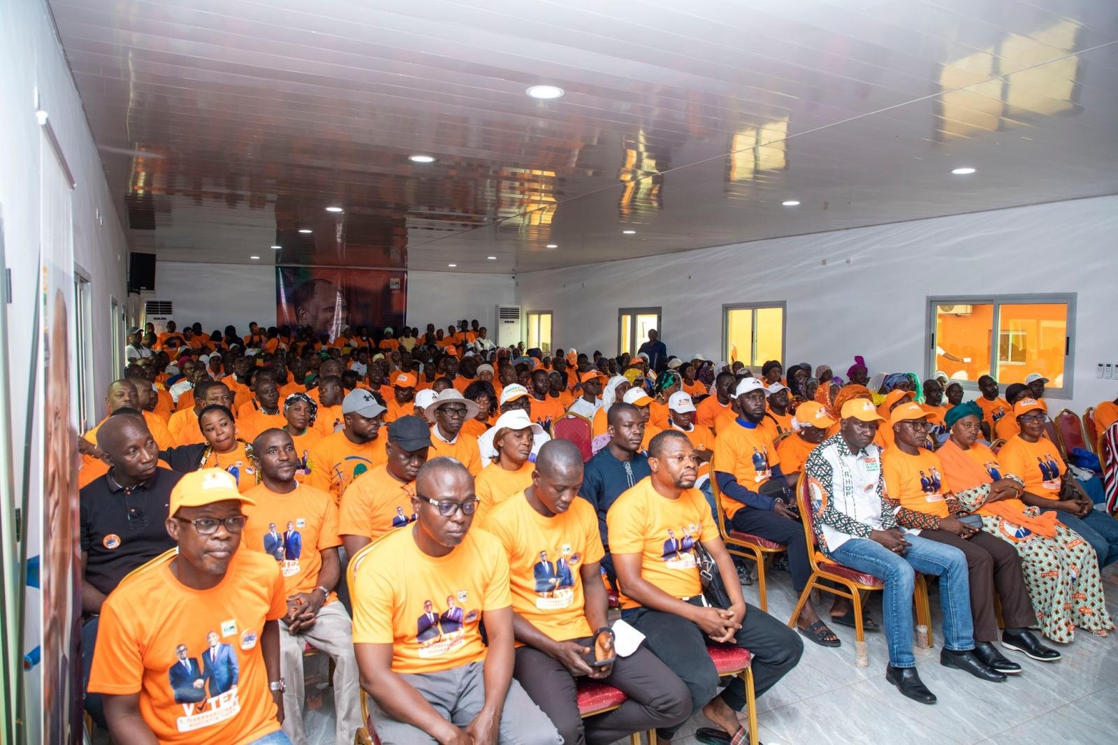 Éducation et avenir : les enseignants de Yamoussoukro font le choix du RHDP-Yakro!