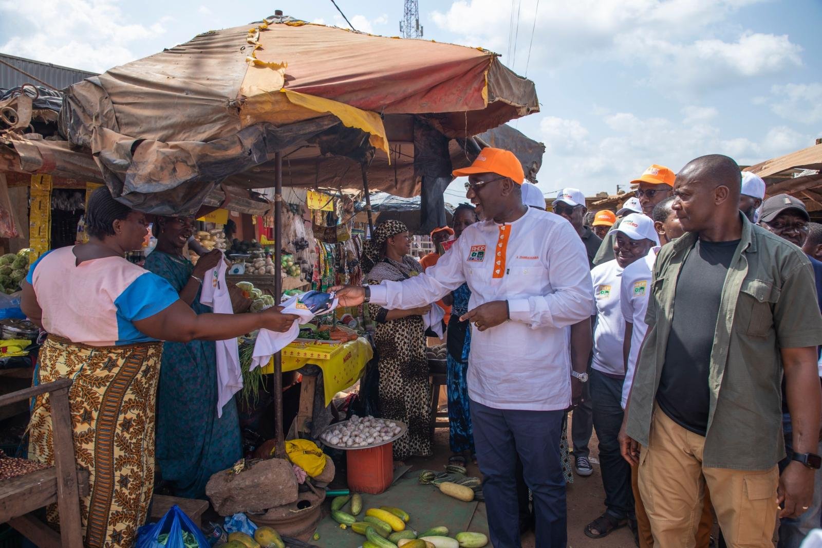 👉Tournée de mobilisation dans les marchés Losseni, Sopim, Fondation et Mofaitai.