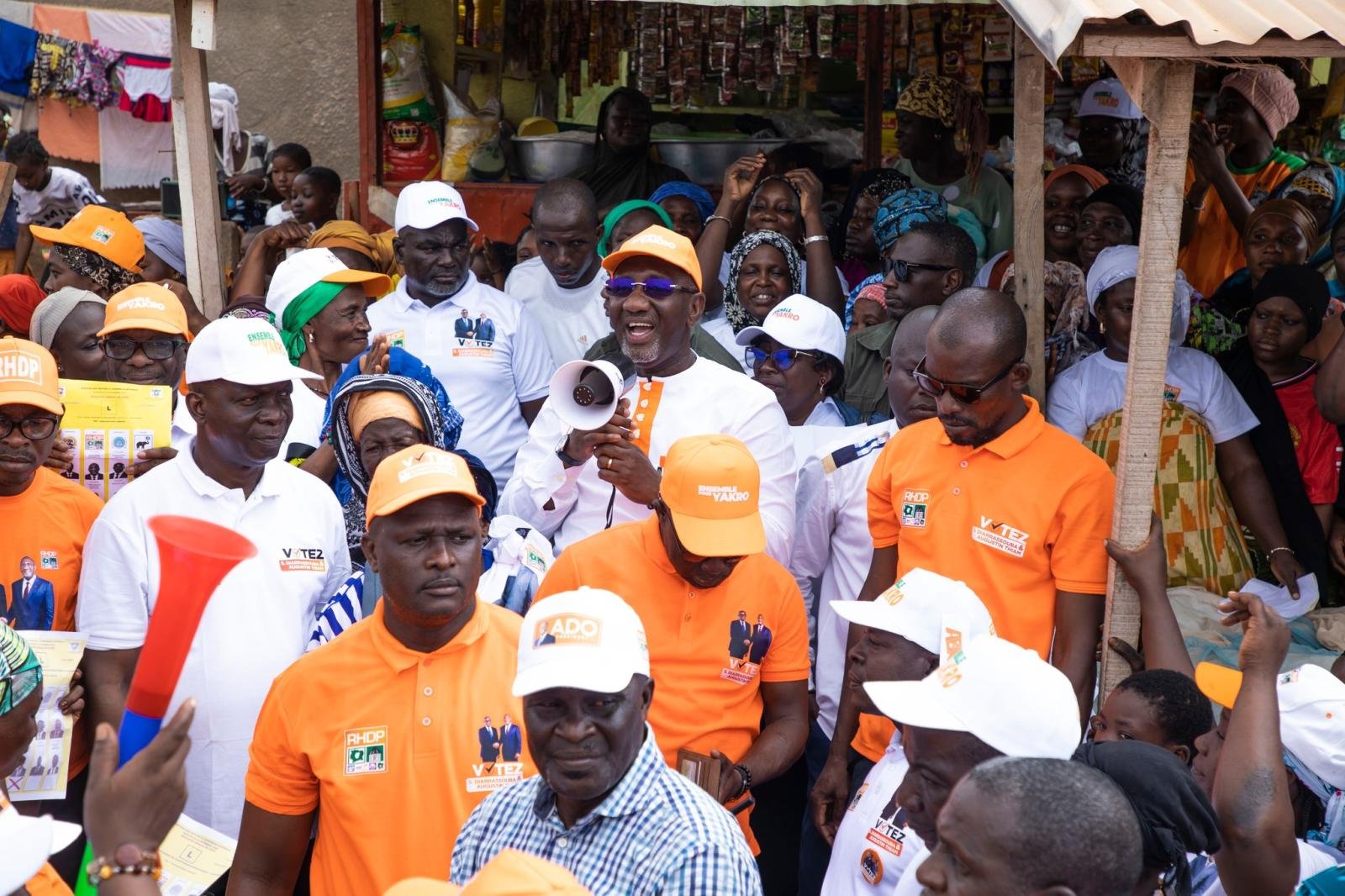 👉Tournée de mobilisation dans les marchés Losseni, Sopim, Fondation et Mofaitai.