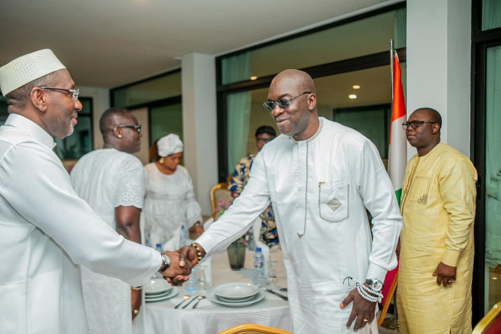 Yamoussoukro/Ramadan et carême : le Ministre Souleymane Diarrassouba rassemble musulmans et chrétiens autour d’une rupture collective